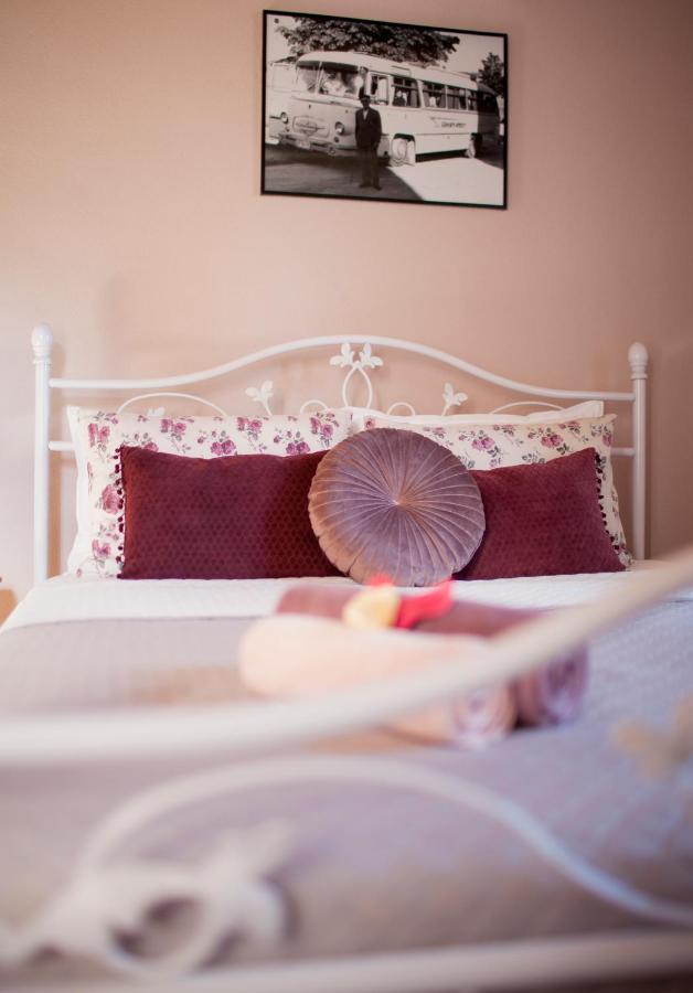Appartement Dvor Strica Grge à Kaštelir Extérieur photo